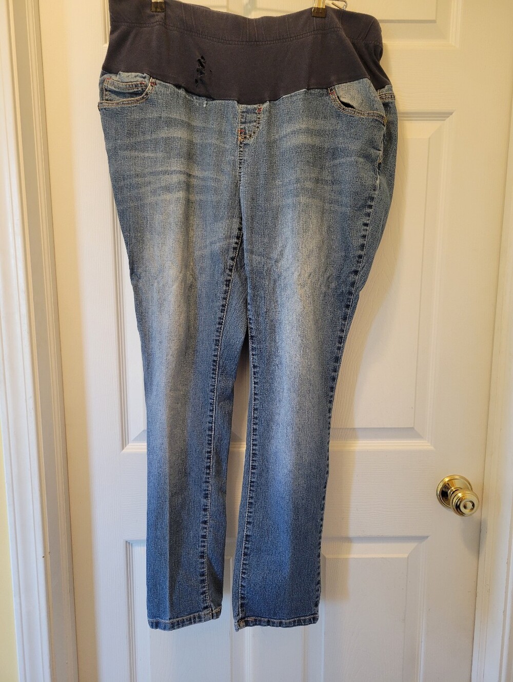 Womens Sz. XL Maternity Jeans